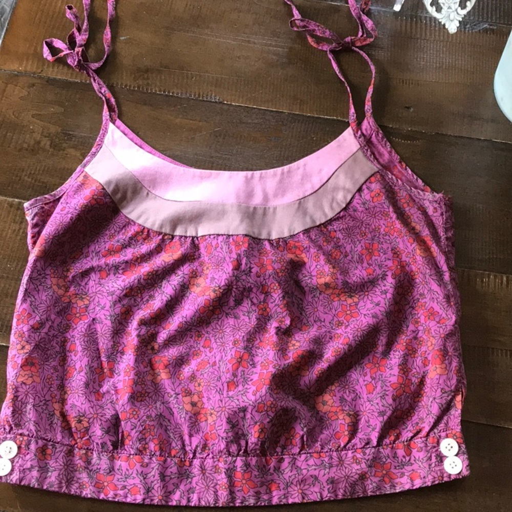 Marc Jacobs cute tie top size 6